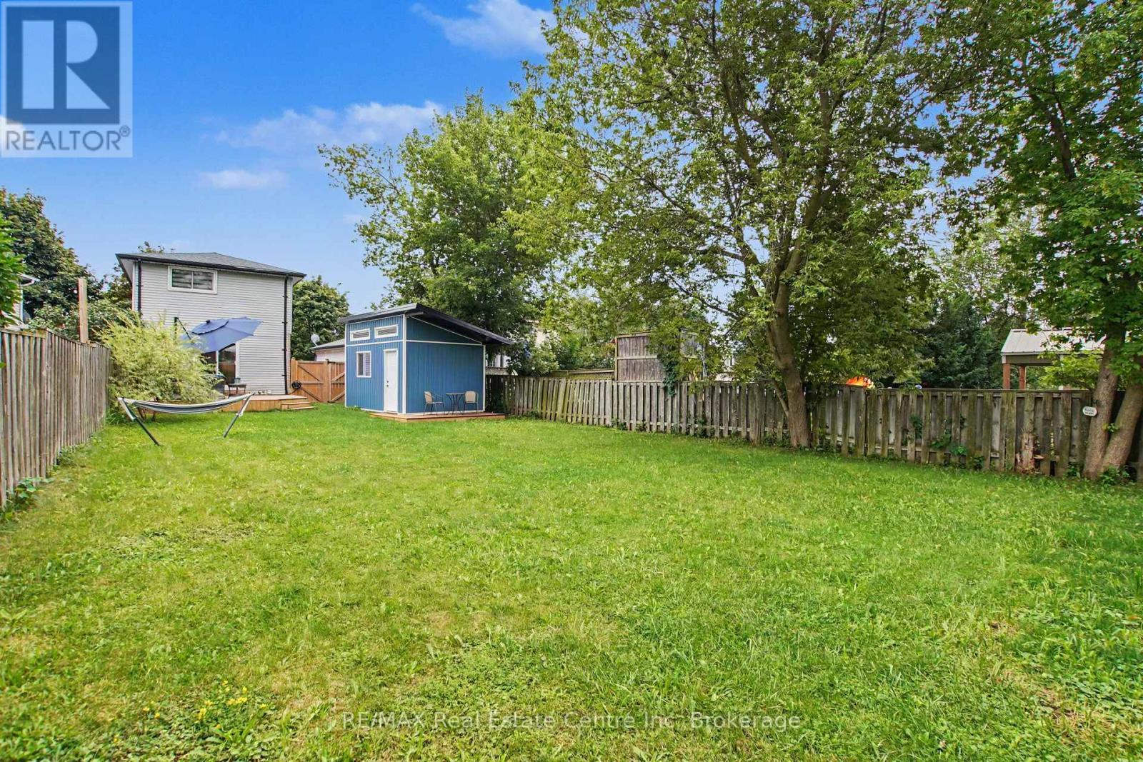 148 Carter Crescent, Cambridge, ON - Outdoor With Backyard