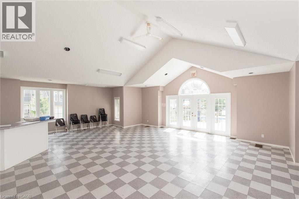 199 Saginaw Parkway Unit# 15, Cambridge, ON - Indoor Photo Showing Other Room