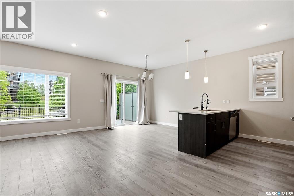 127 315 Dickson Crescent, Saskatoon, SK - Indoor
