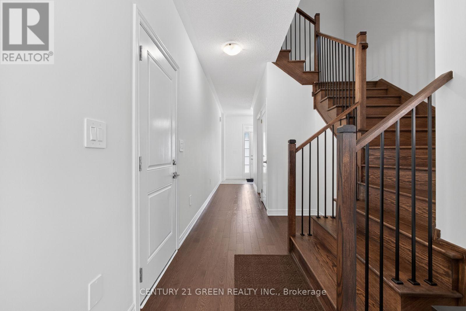 1444 Savoline Boulevard, Milton, ON - Indoor Photo Showing Other Room