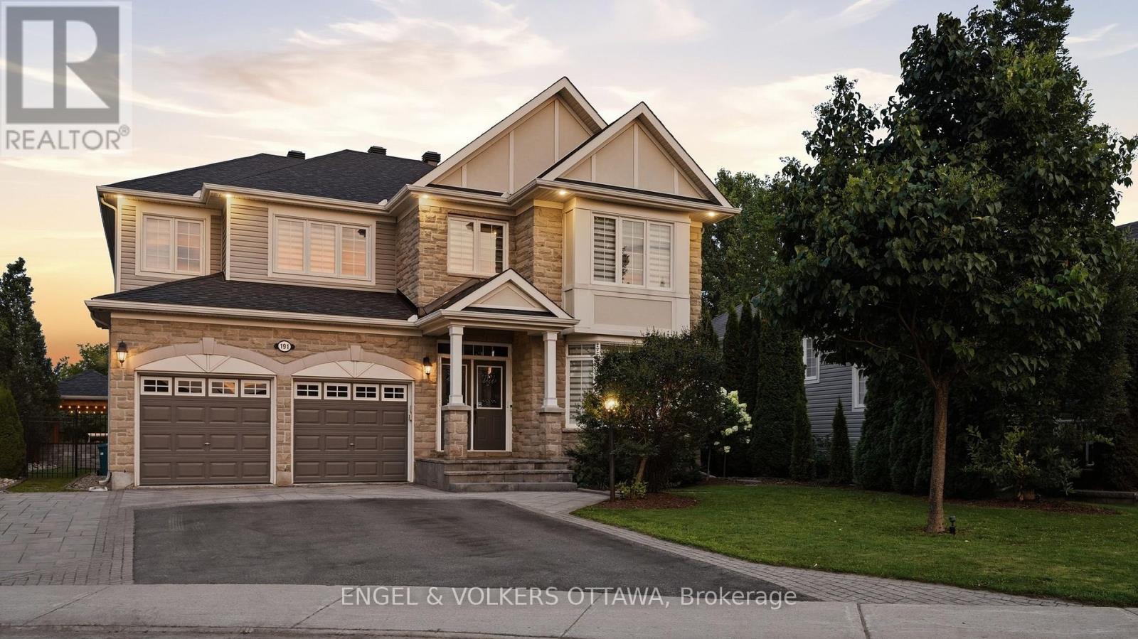191 Cheyenne Way, Ottawa, ON - Outdoor With Facade