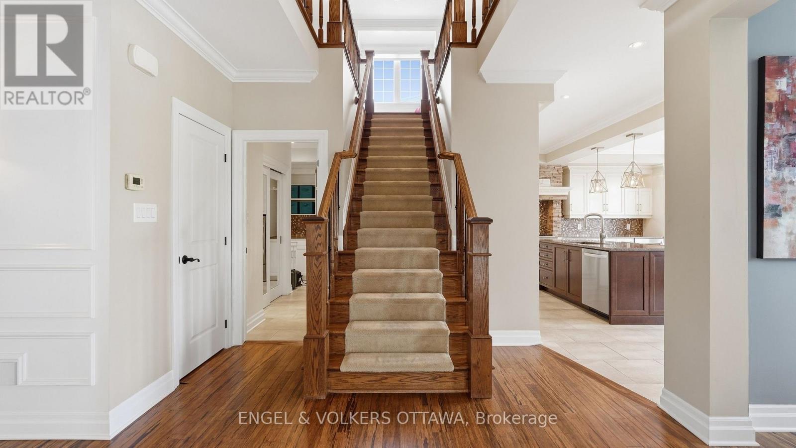 191 Cheyenne Way, Ottawa, ON - Indoor Photo Showing Other Room