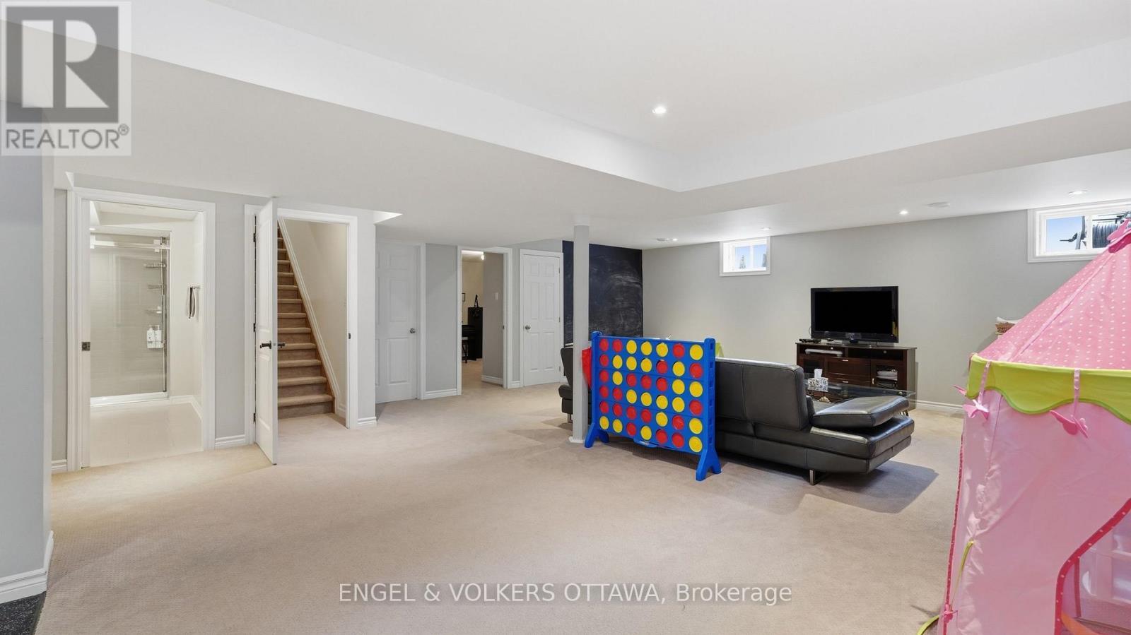 191 Cheyenne Way, Ottawa, ON - Indoor Photo Showing Basement