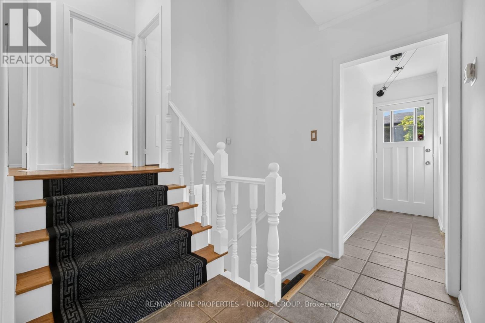 36 Dallington Drive, Toronto, ON - Indoor Photo Showing Other Room