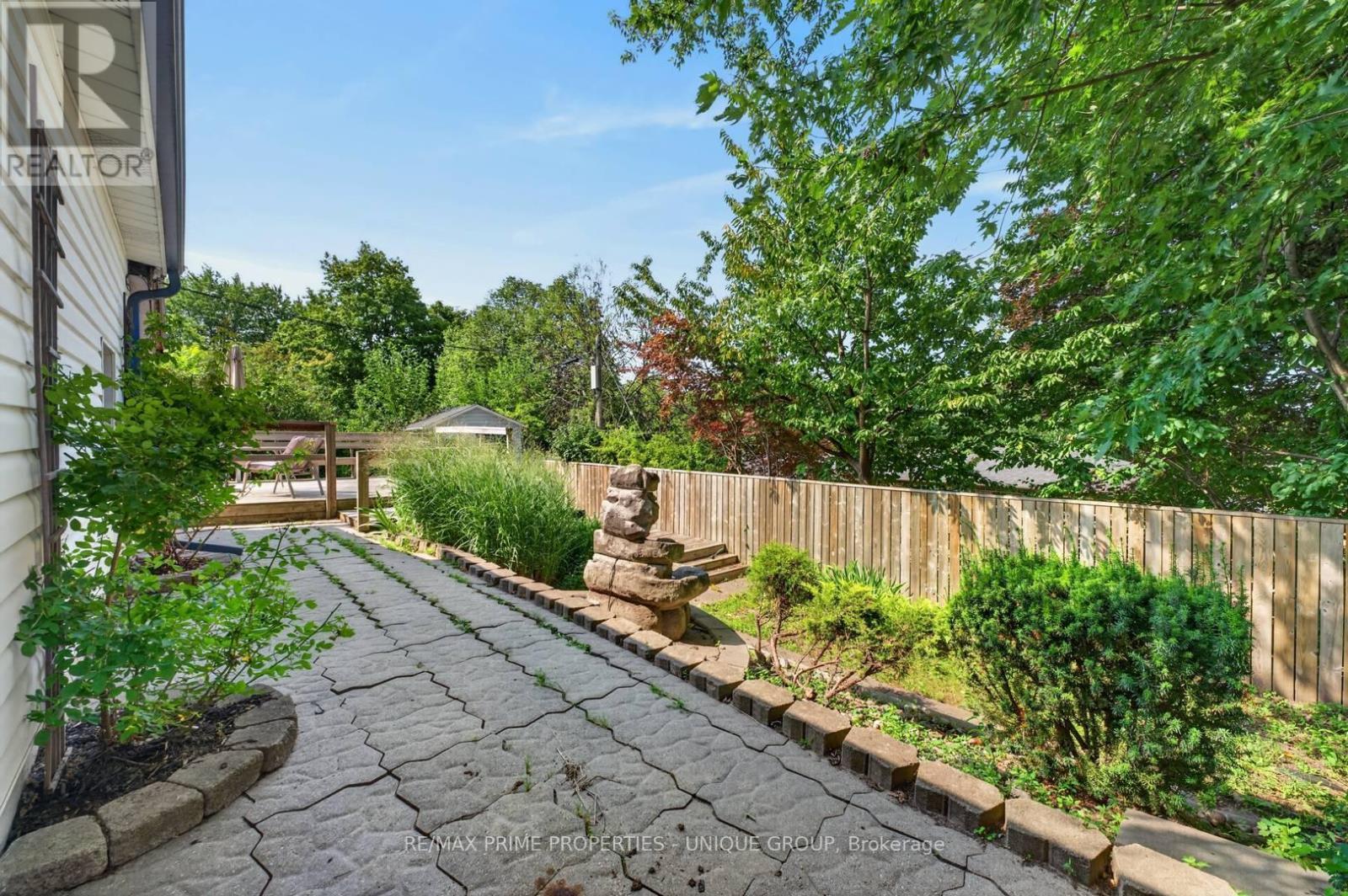 36 Dallington Drive, Toronto, ON - Outdoor