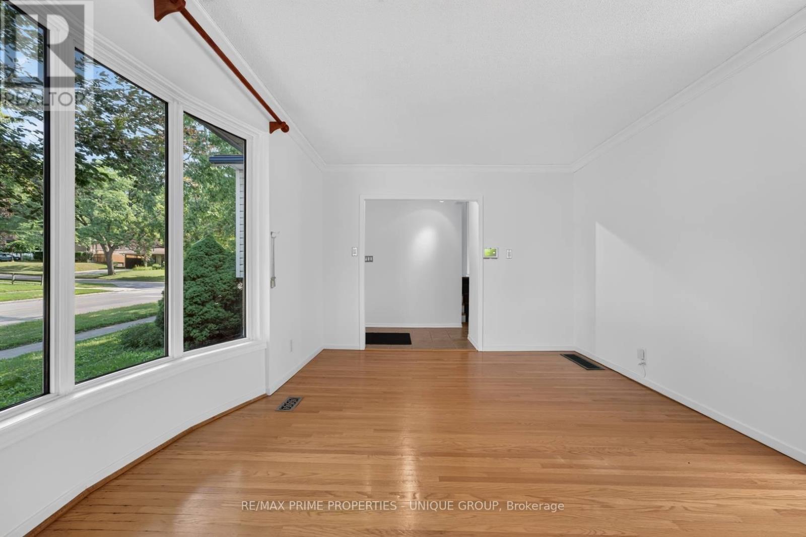 36 Dallington Drive, Toronto, ON - Indoor Photo Showing Other Room