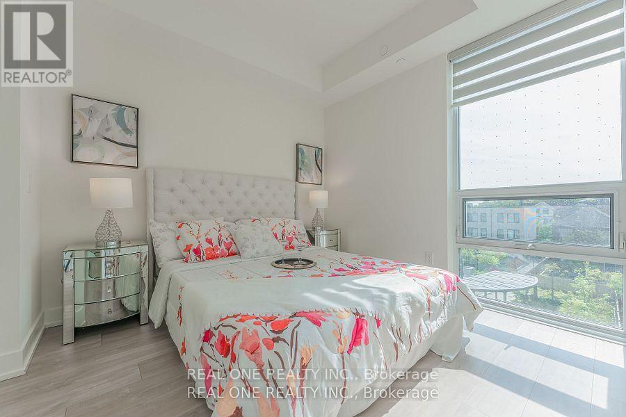 303 - 80 Vanauley Street, Toronto, ON - Indoor Photo Showing Bedroom