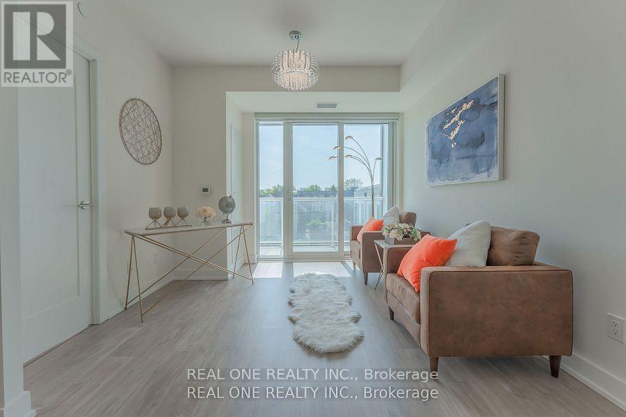 303 - 80 Vanauley Street, Toronto, ON - Indoor