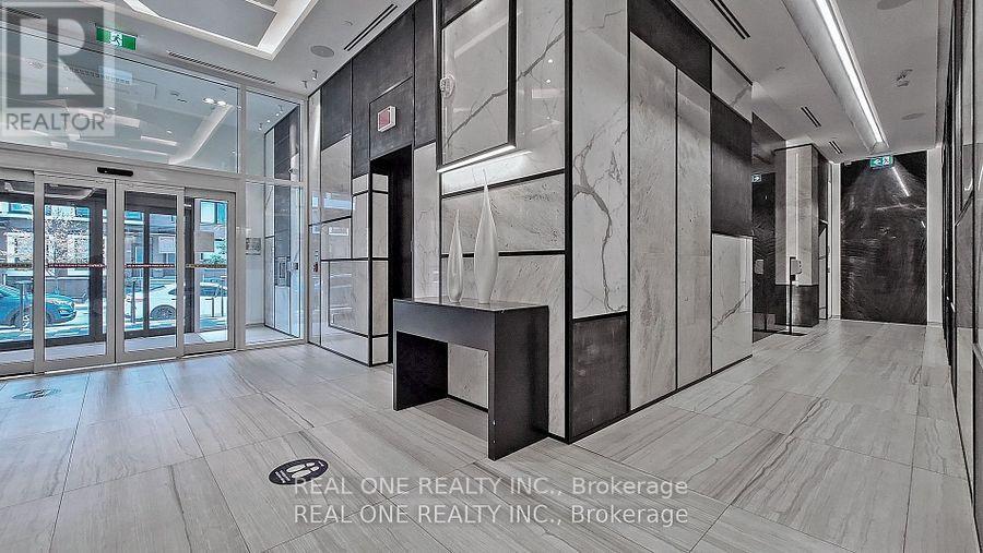 303 - 80 Vanauley Street, Toronto, ON - Indoor Photo Showing Other Room