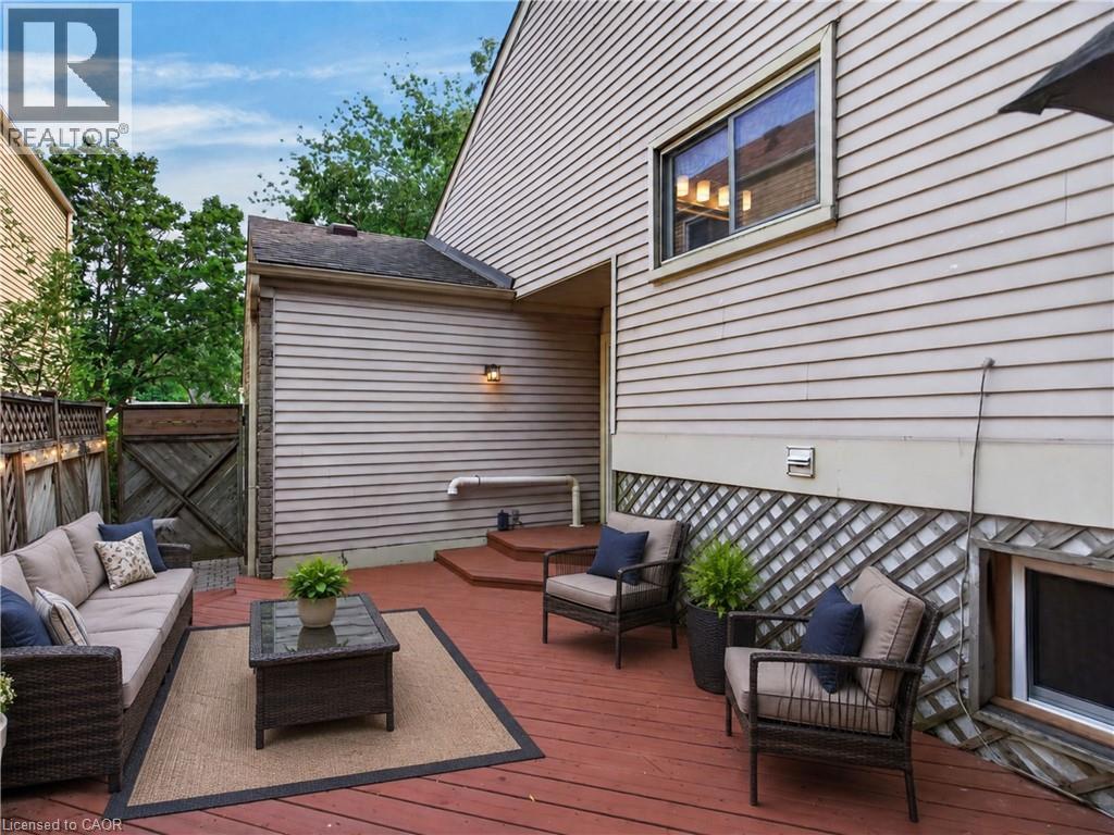 Virtually Staged. - 3401 Rockwood Drive, Burlington, ON - Outdoor With Deck Patio Veranda With Exterior