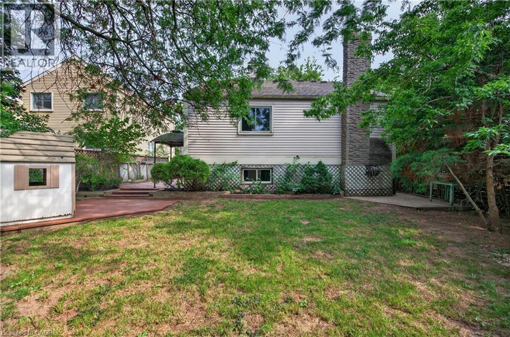 3401 Rockwood Drive, Burlington, ON - Outdoor