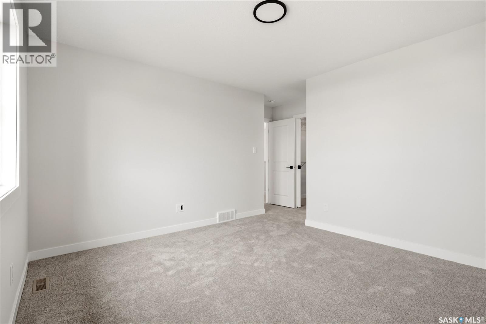 3148 Favel Drive, Regina, SK - Indoor Photo Showing Other Room