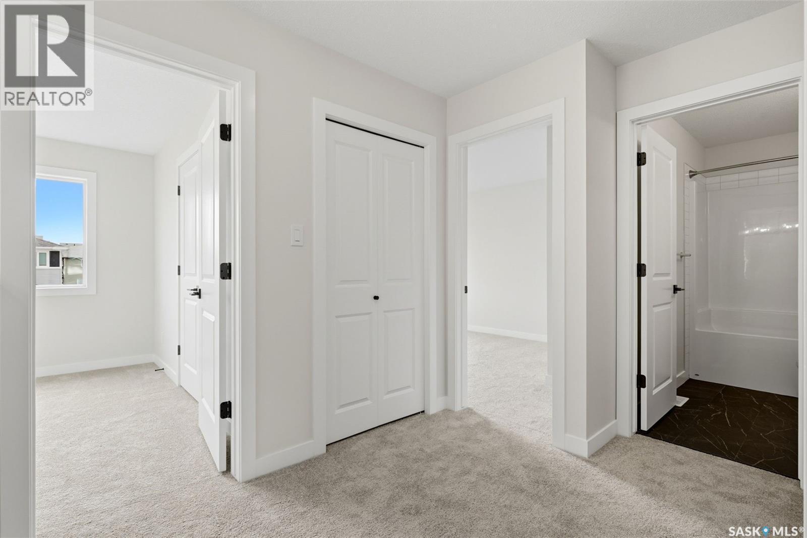 3148 Favel Drive, Regina, SK - Indoor Photo Showing Other Room