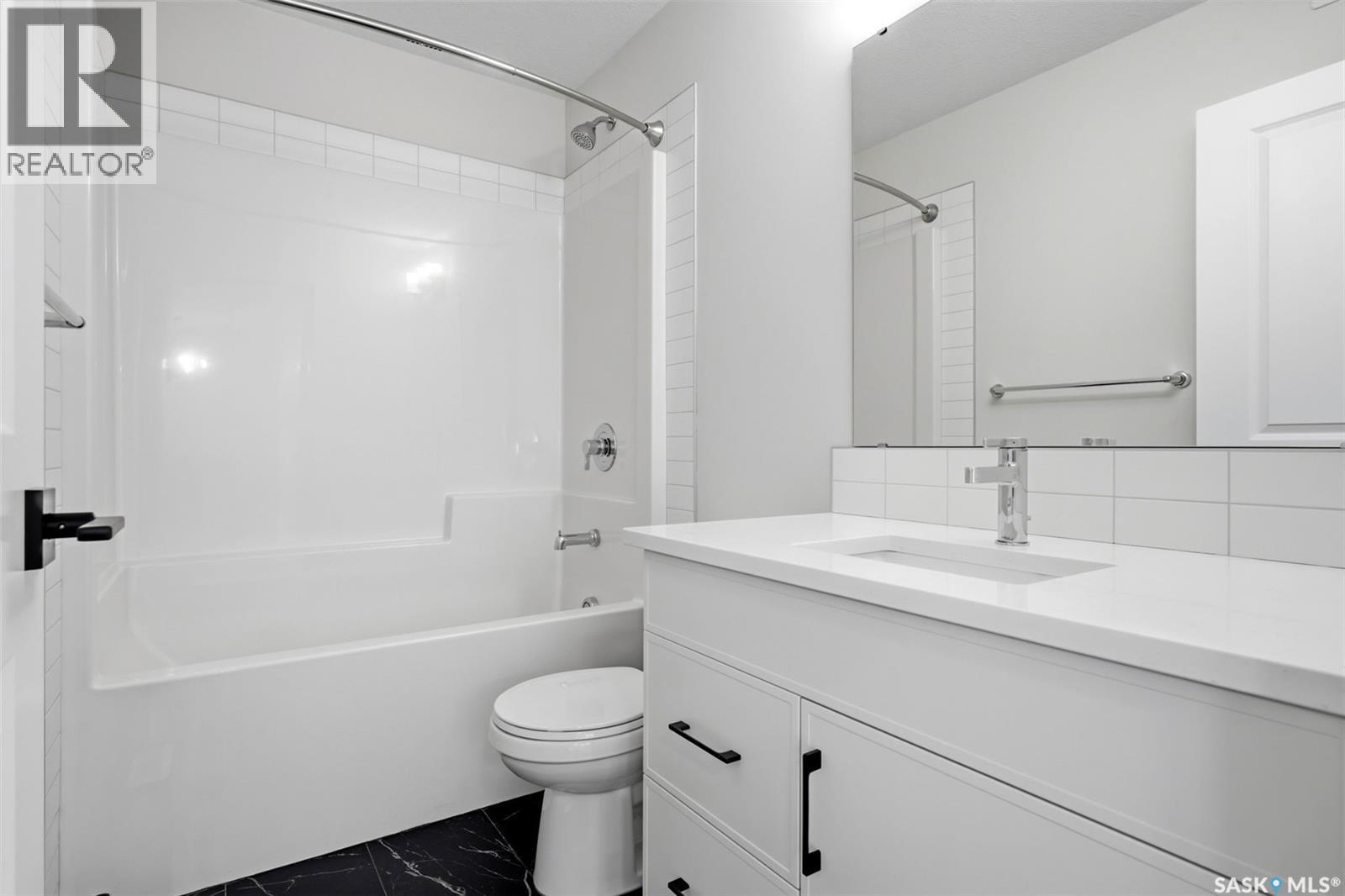 3148 Favel Drive, Regina, SK - Indoor Photo Showing Bathroom