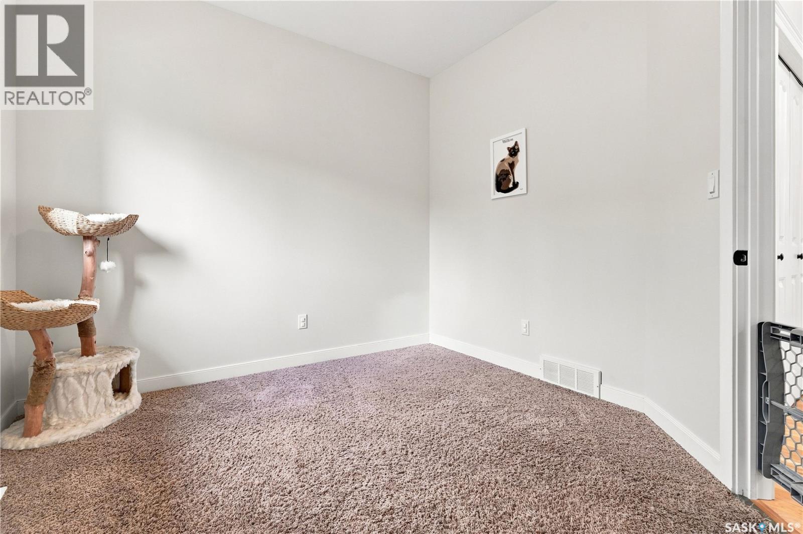 123 Railway Avenue, Dundurn, SK - Indoor Photo Showing Other Room