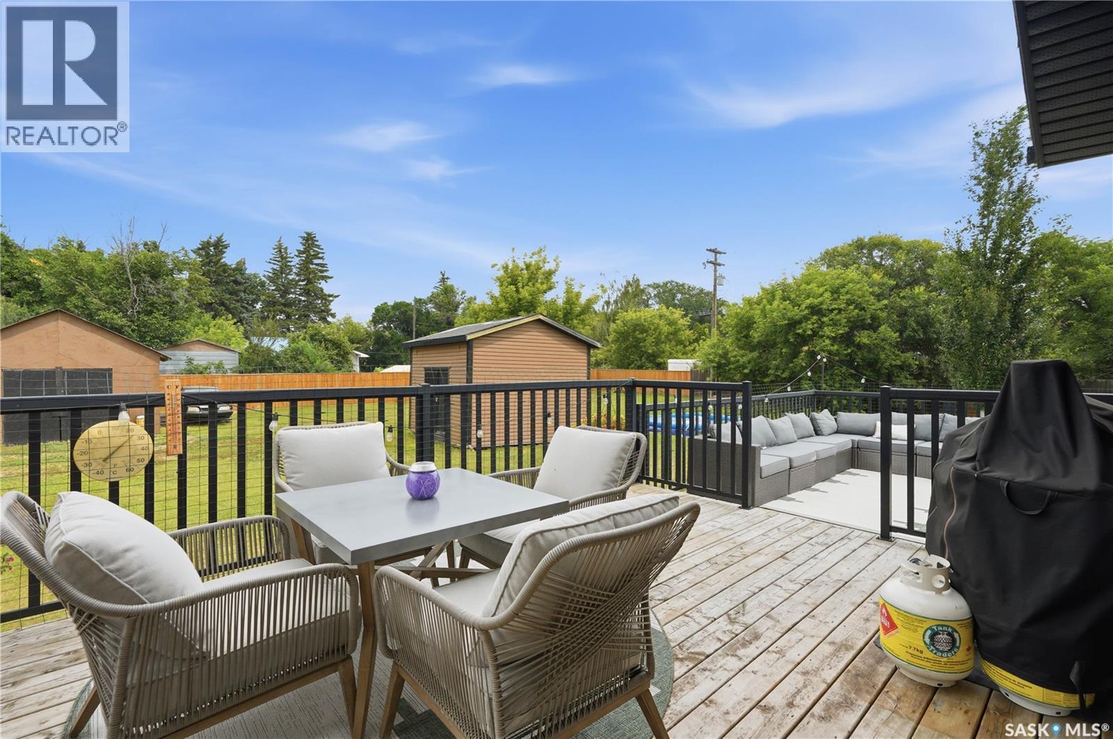 123 Railway Avenue, Dundurn, SK - Outdoor With Deck Patio Veranda With Exterior