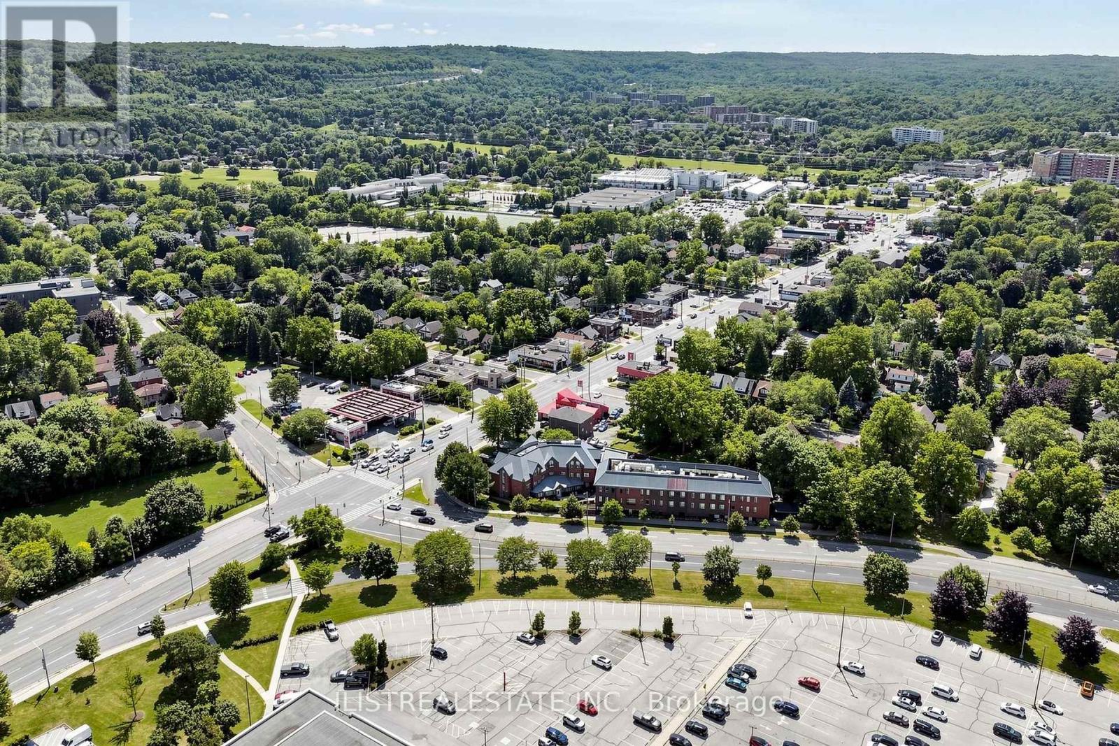 2 Norfolk Street N, Hamilton, ON - Outdoor With View