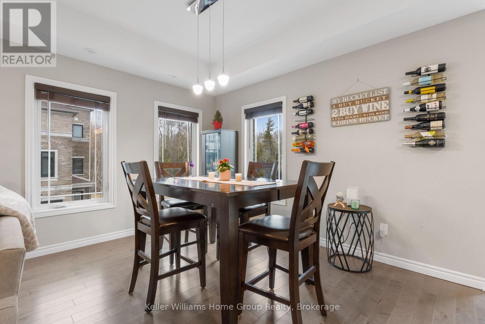 35 - 107 Westra Drive, Guelph (Willow West/Sugarbush/West Acres), ON - Indoor Photo Showing Dining Room