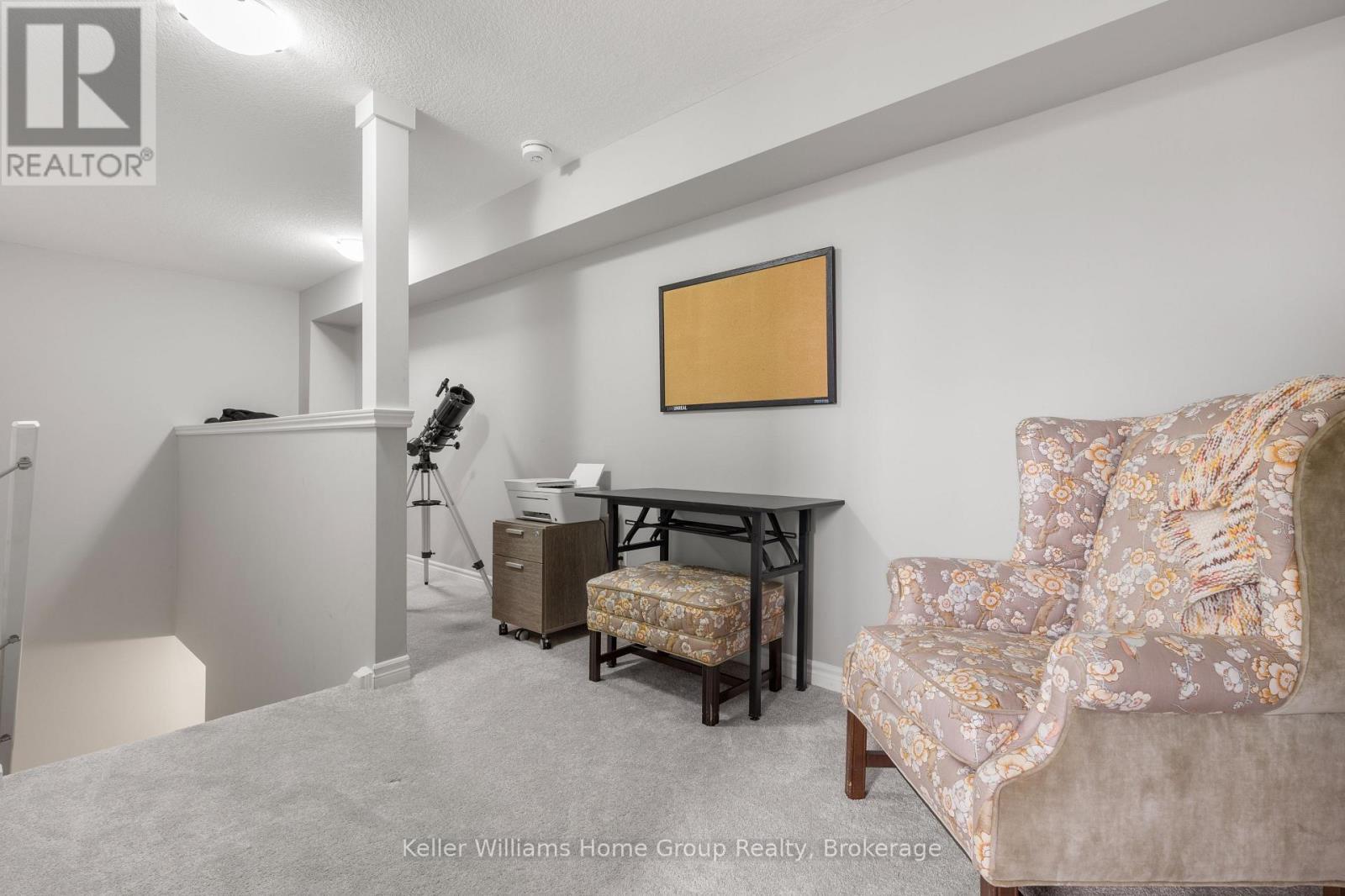35 - 107 Westra Drive, Guelph (Willow West/Sugarbush/West Acres), ON - Indoor Photo Showing Other Room