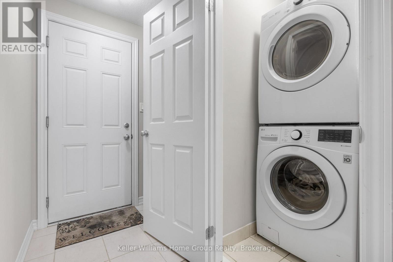 35 - 107 Westra Drive, Guelph (Willow West/Sugarbush/West Acres), ON - Indoor Photo Showing Laundry Room