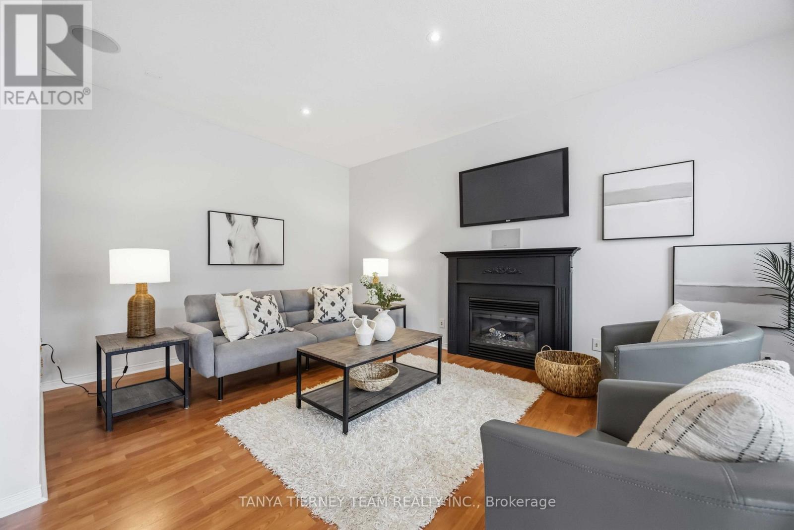 75 Robert Attersley Drive E, Whitby, ON - Indoor Photo Showing Living Room With Fireplace