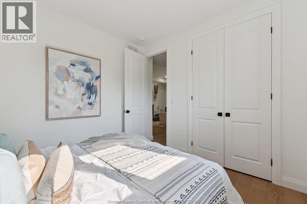 485 Maple, Lasalle, ON - Indoor Photo Showing Bedroom