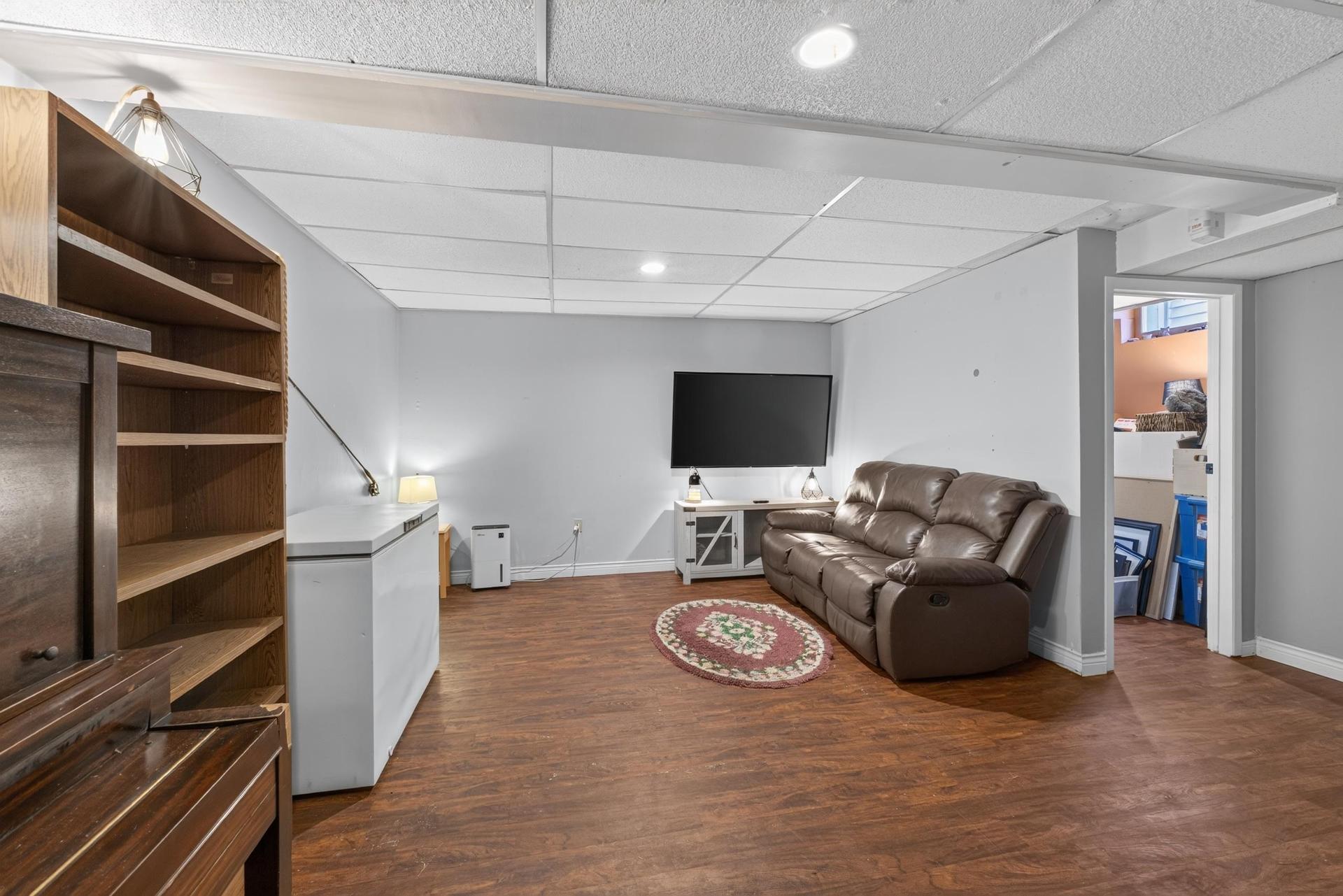 23 Lakeview Drive, Cornwall, PE - Indoor