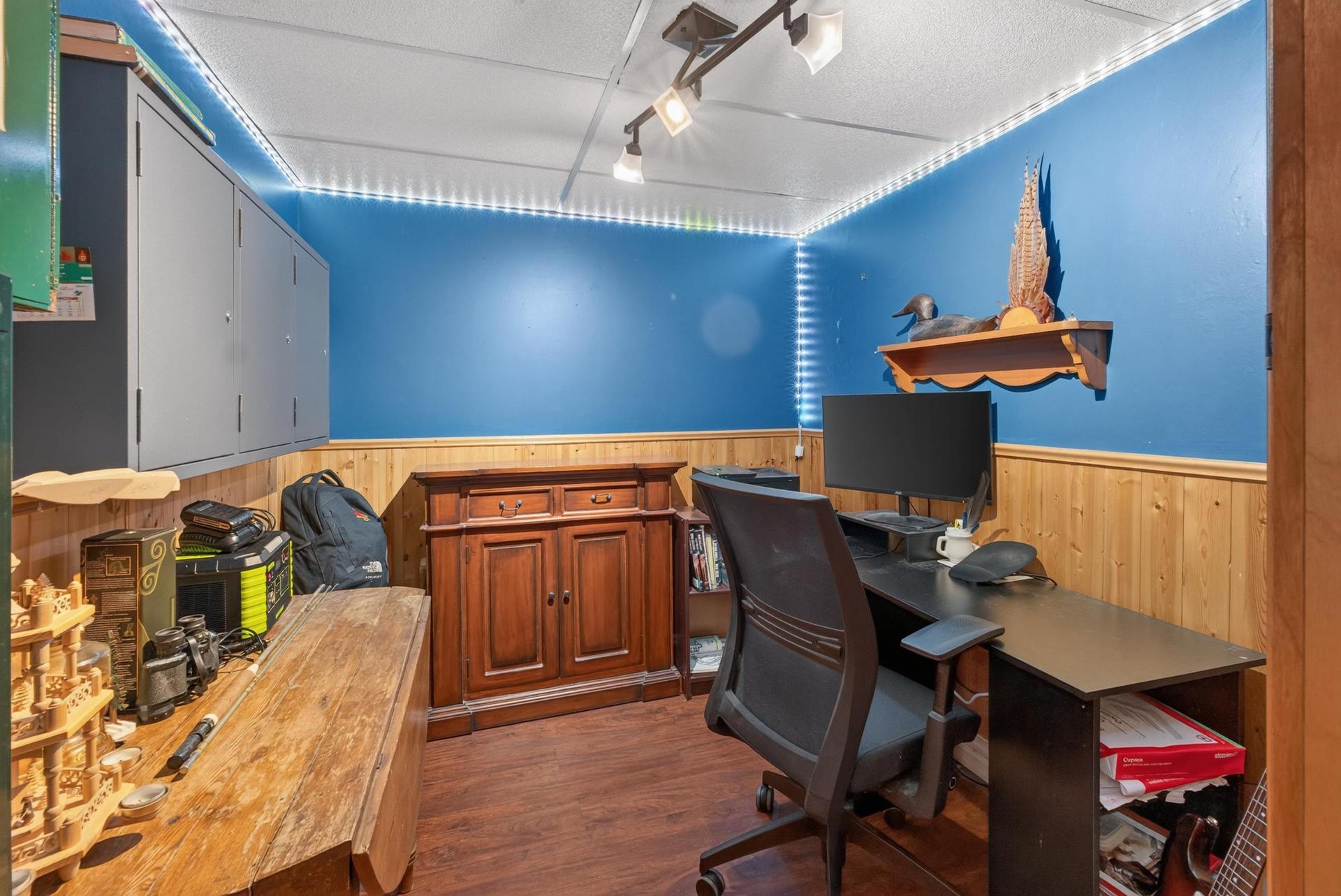 23 Lakeview Drive, Cornwall, PE - Indoor Photo Showing Office