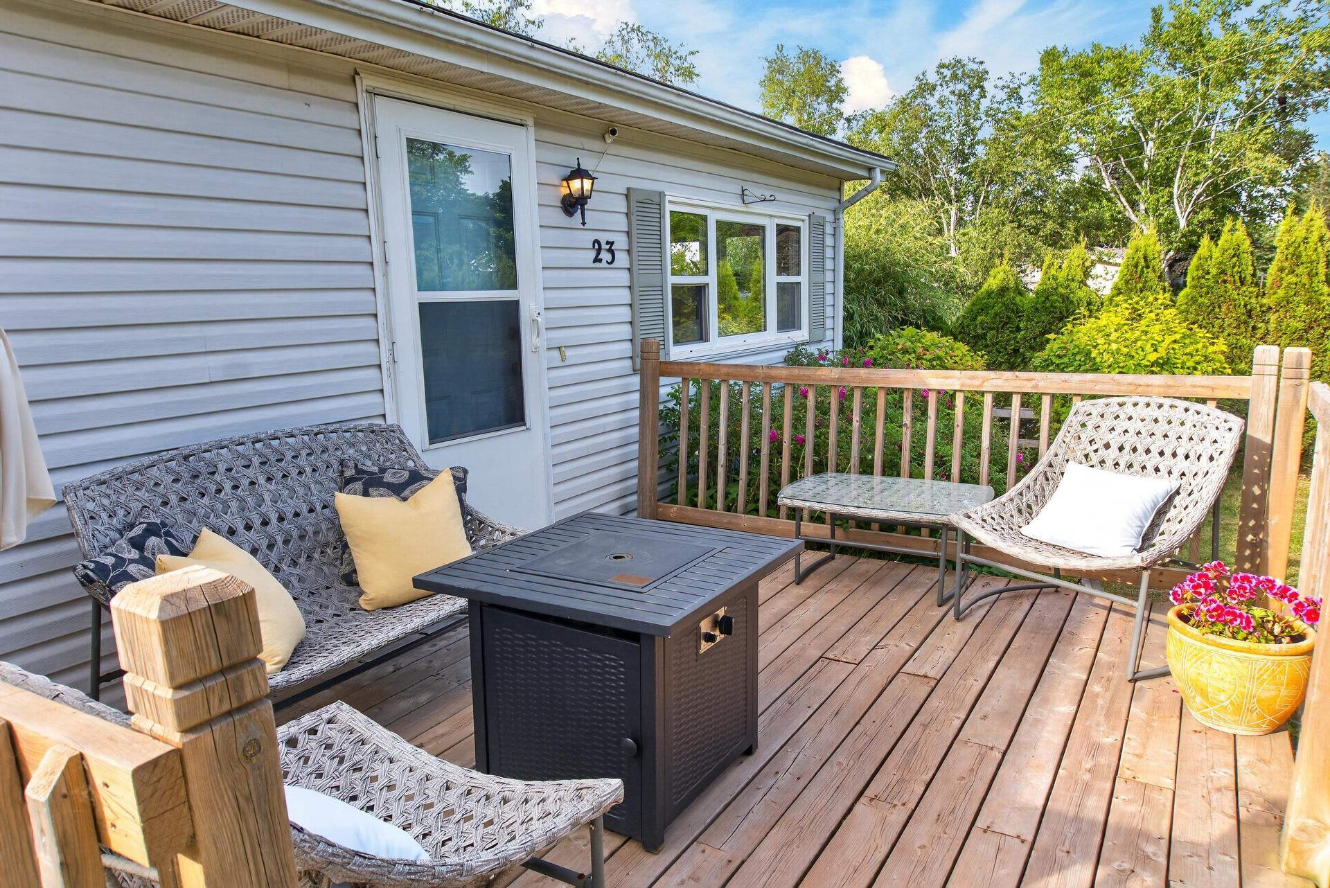 23 Lakeview Drive, Cornwall, PE - Outdoor With Deck Patio Veranda With Exterior