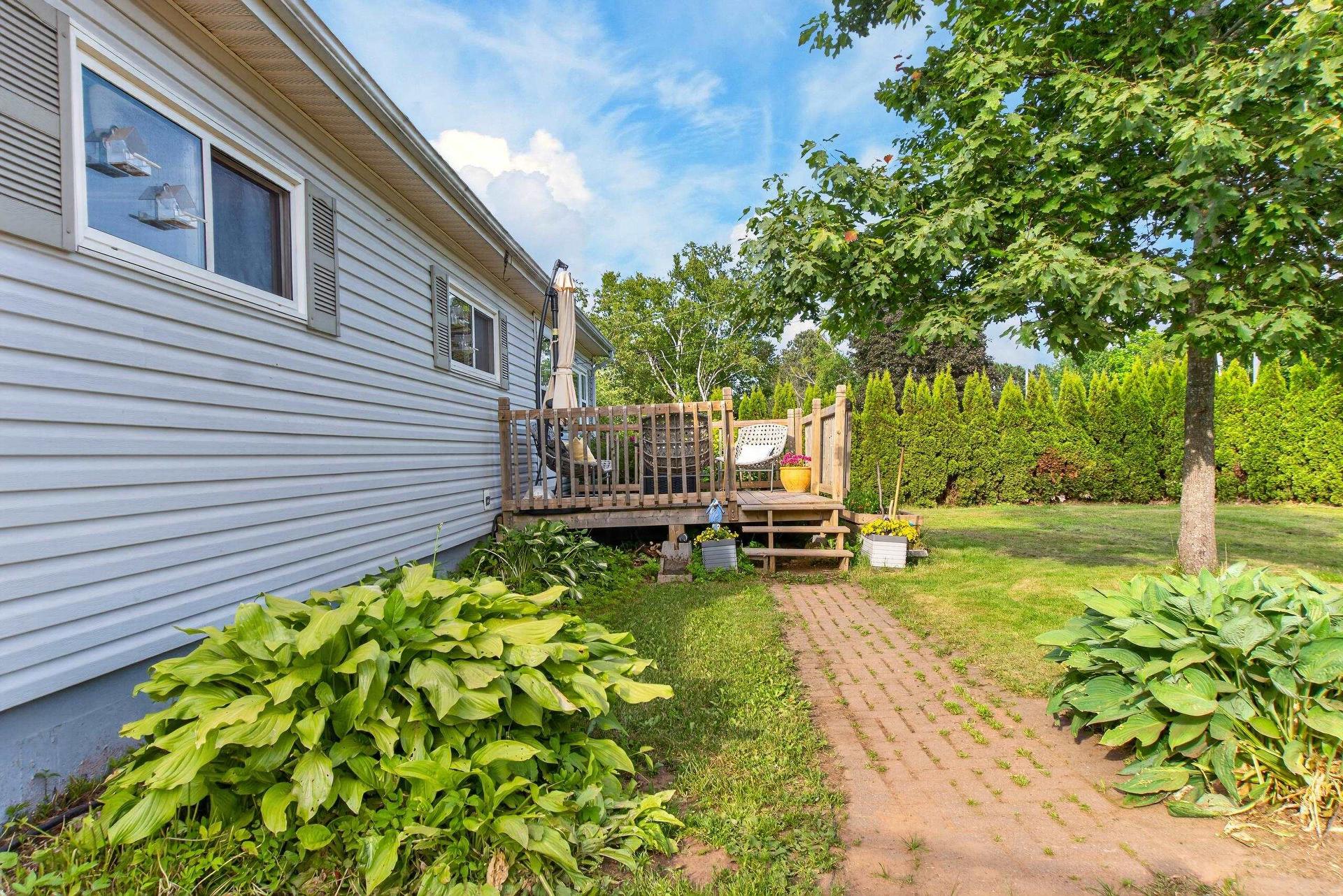 23 Lakeview Drive, Cornwall, PE - Outdoor With Deck Patio Veranda