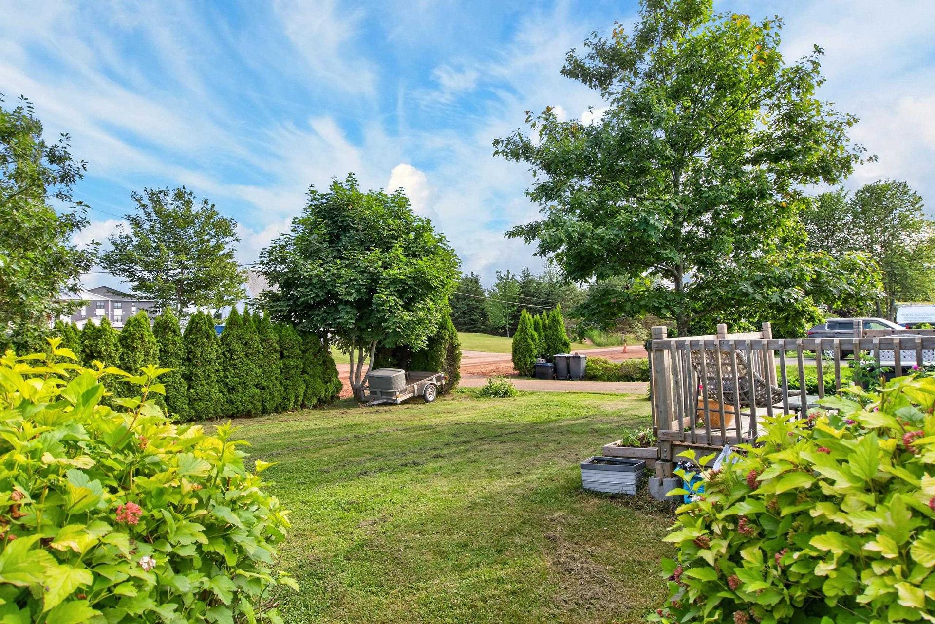 23 Lakeview Drive, Cornwall, PE - Outdoor
