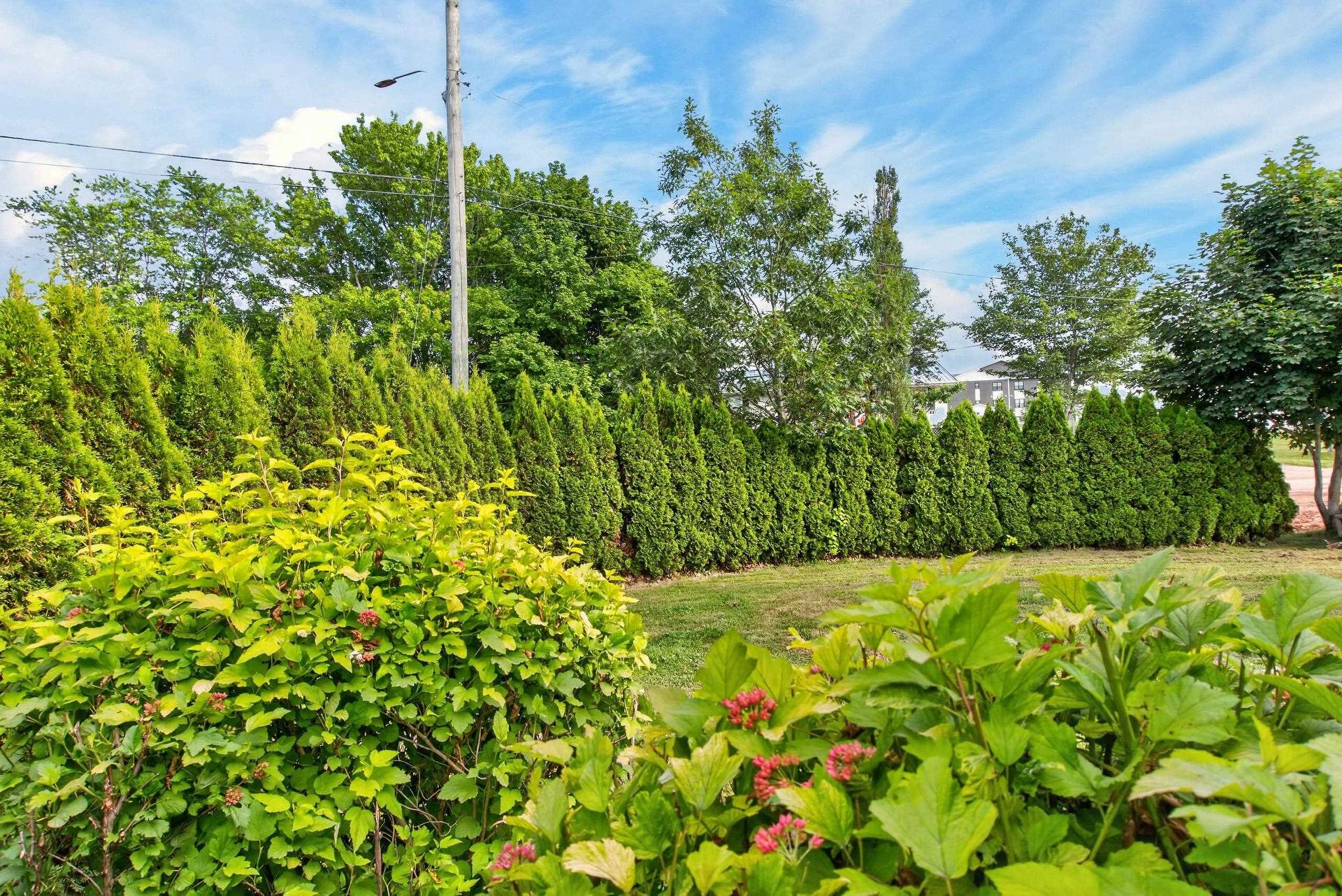 23 Lakeview Drive, Cornwall, PE - Outdoor