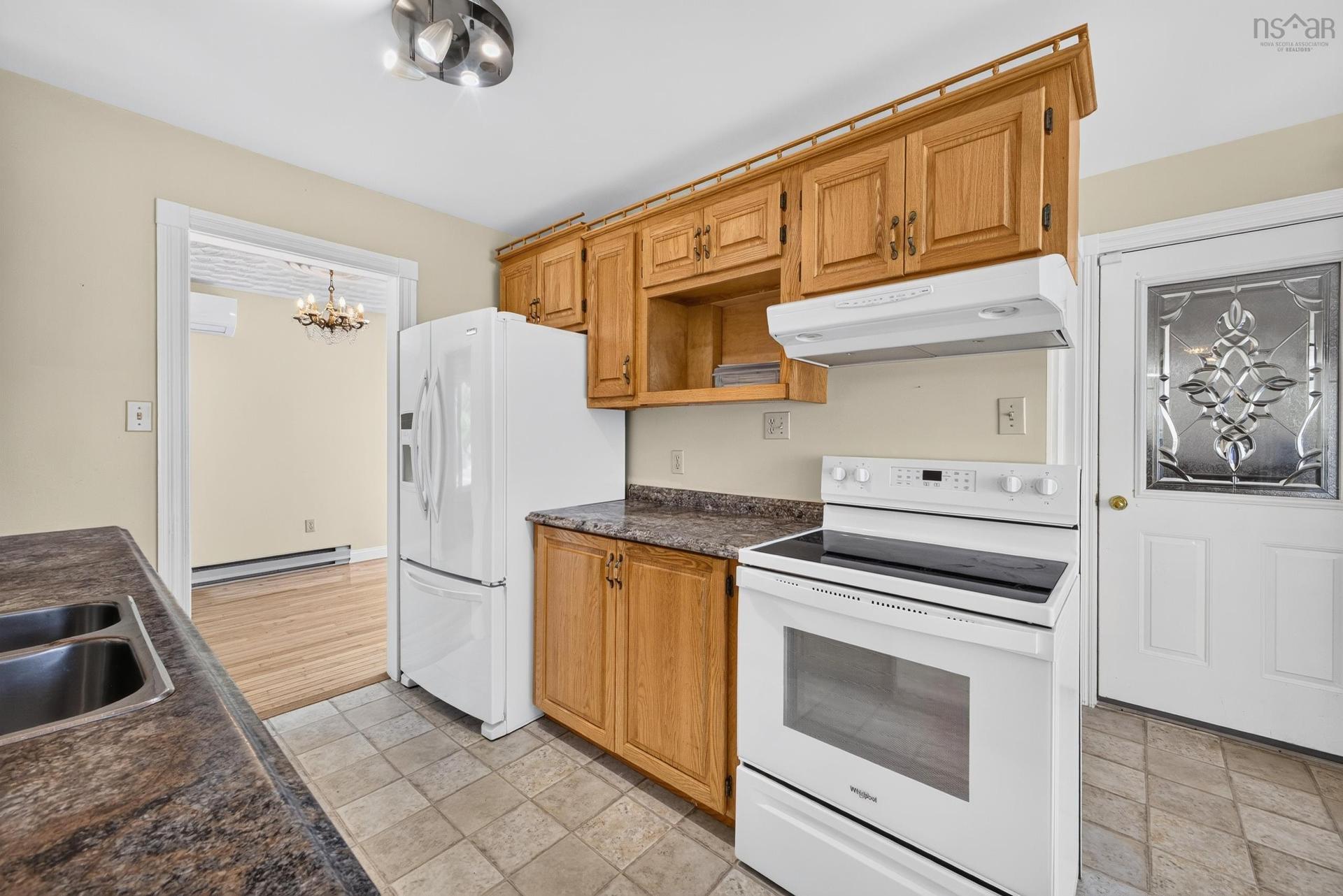 1 Hillcrest Street, Truro, NS - Indoor Photo Showing Kitchen
