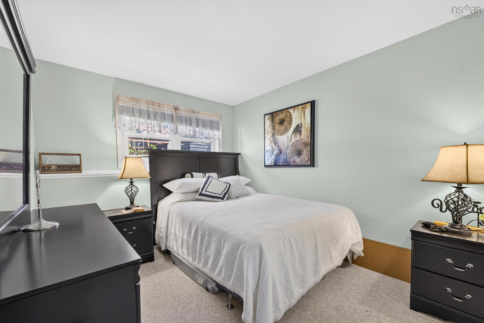 1 Hillcrest Street, Truro, NS - Indoor Photo Showing Bedroom