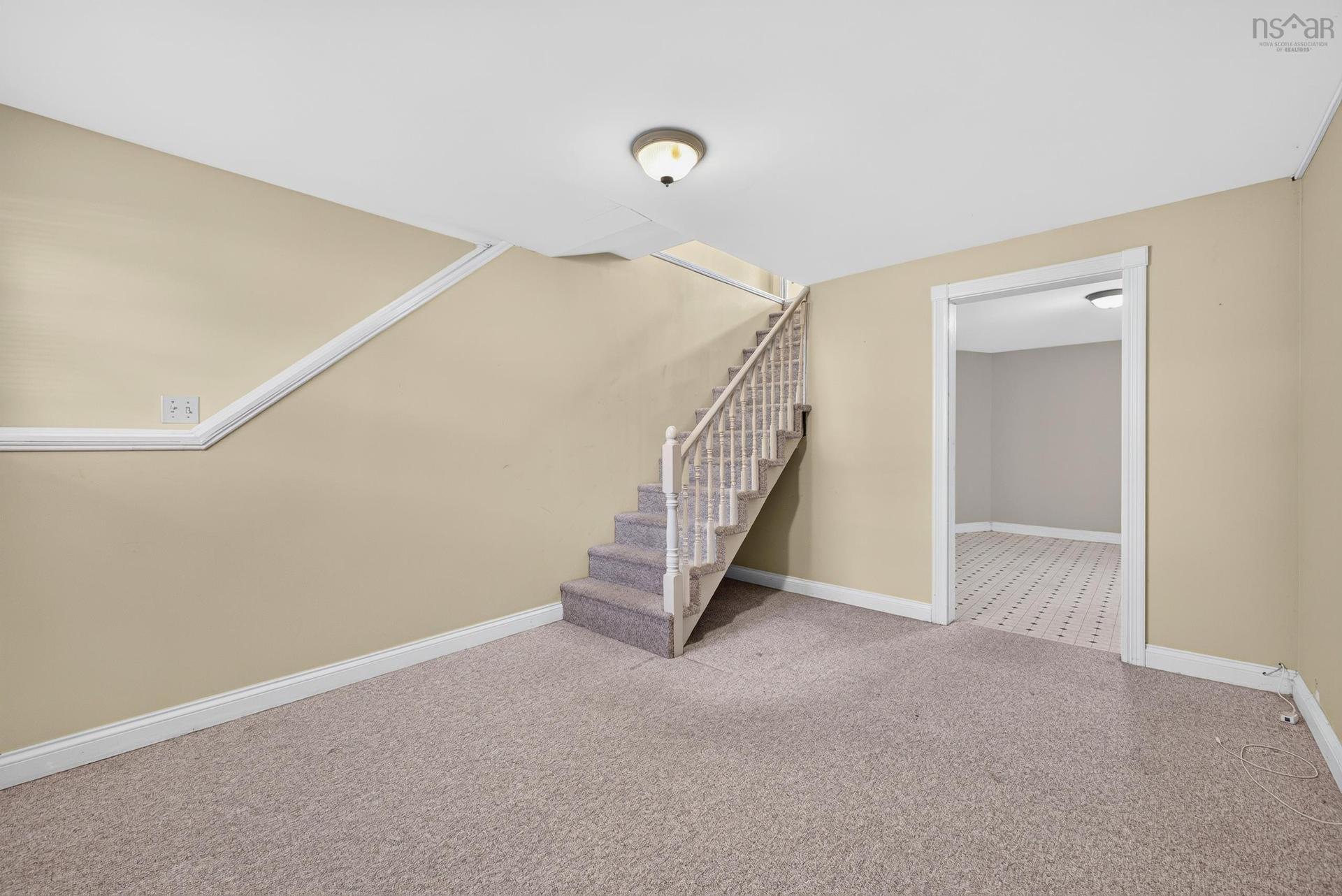 1 Hillcrest Street, Truro, NS - Indoor Photo Showing Other Room
