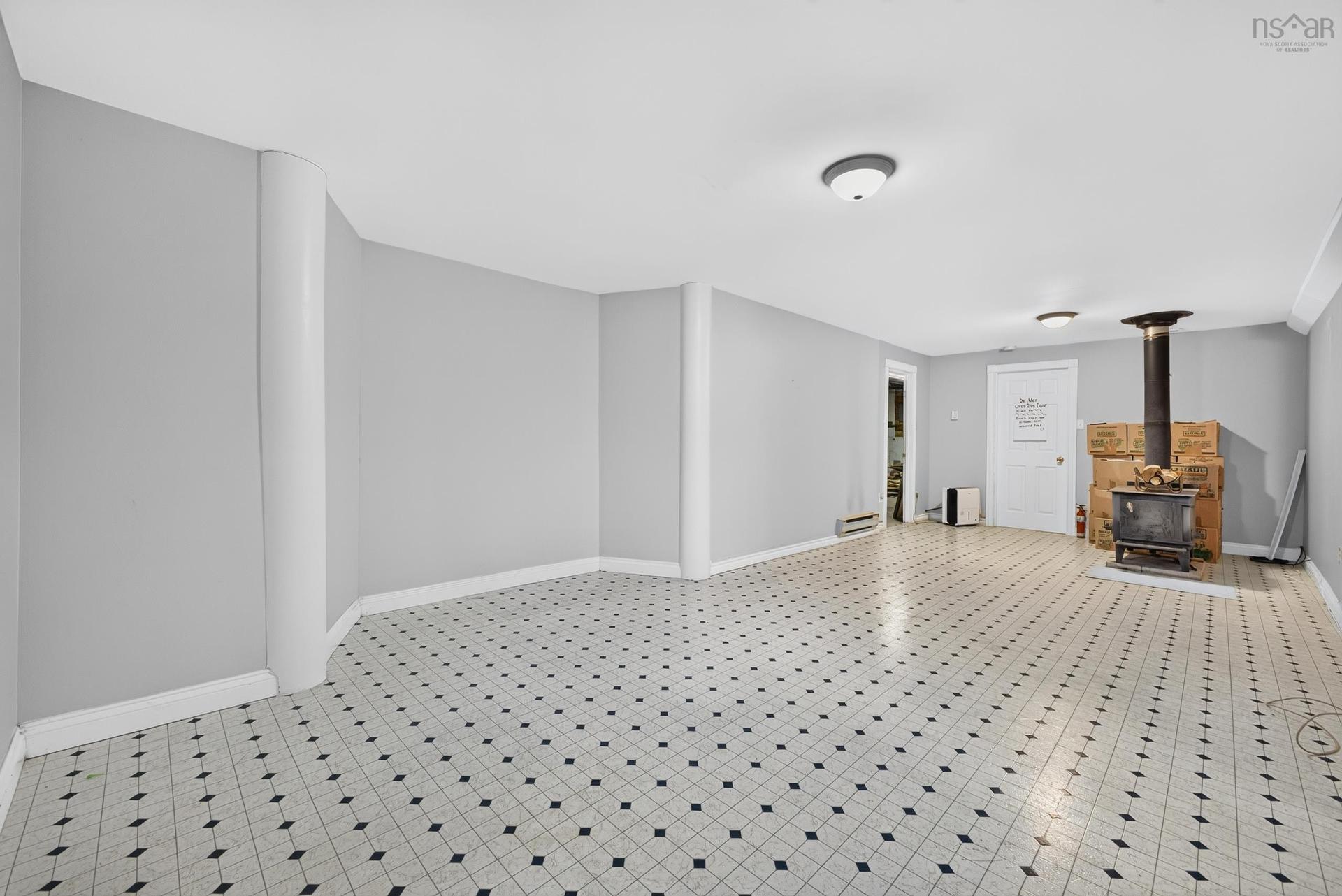 1 Hillcrest Street, Truro, NS - Indoor