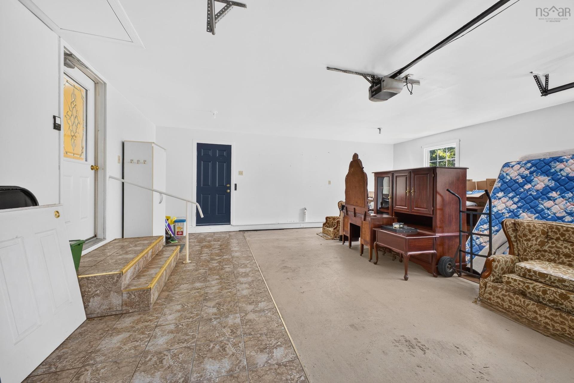 1 Hillcrest Street, Truro, NS - Indoor