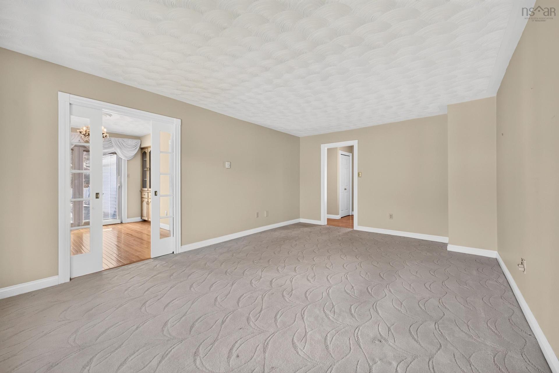 1 Hillcrest Street, Truro, NS - Indoor Photo Showing Other Room