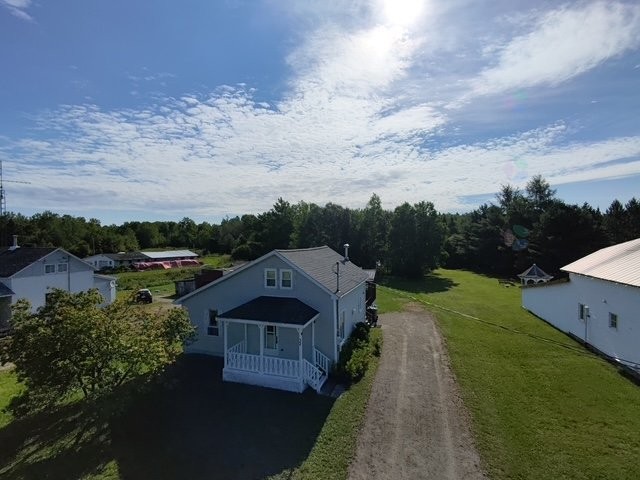Front of Structure - 32 Rue Principale, Moffet, QC - Outdoor With View