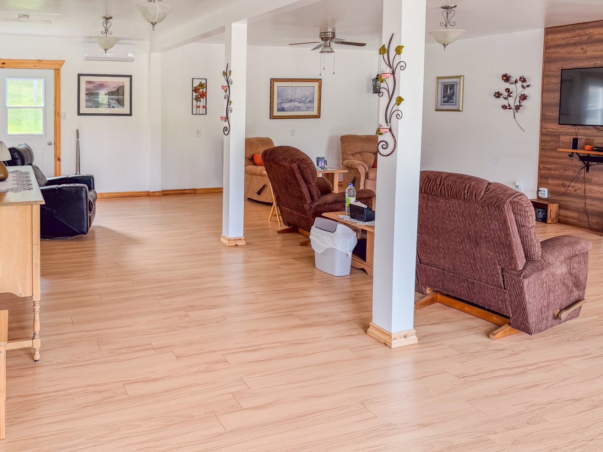 Family Room - 382 Ch. Du Lac-Long, Blue Sea, QC - Indoor