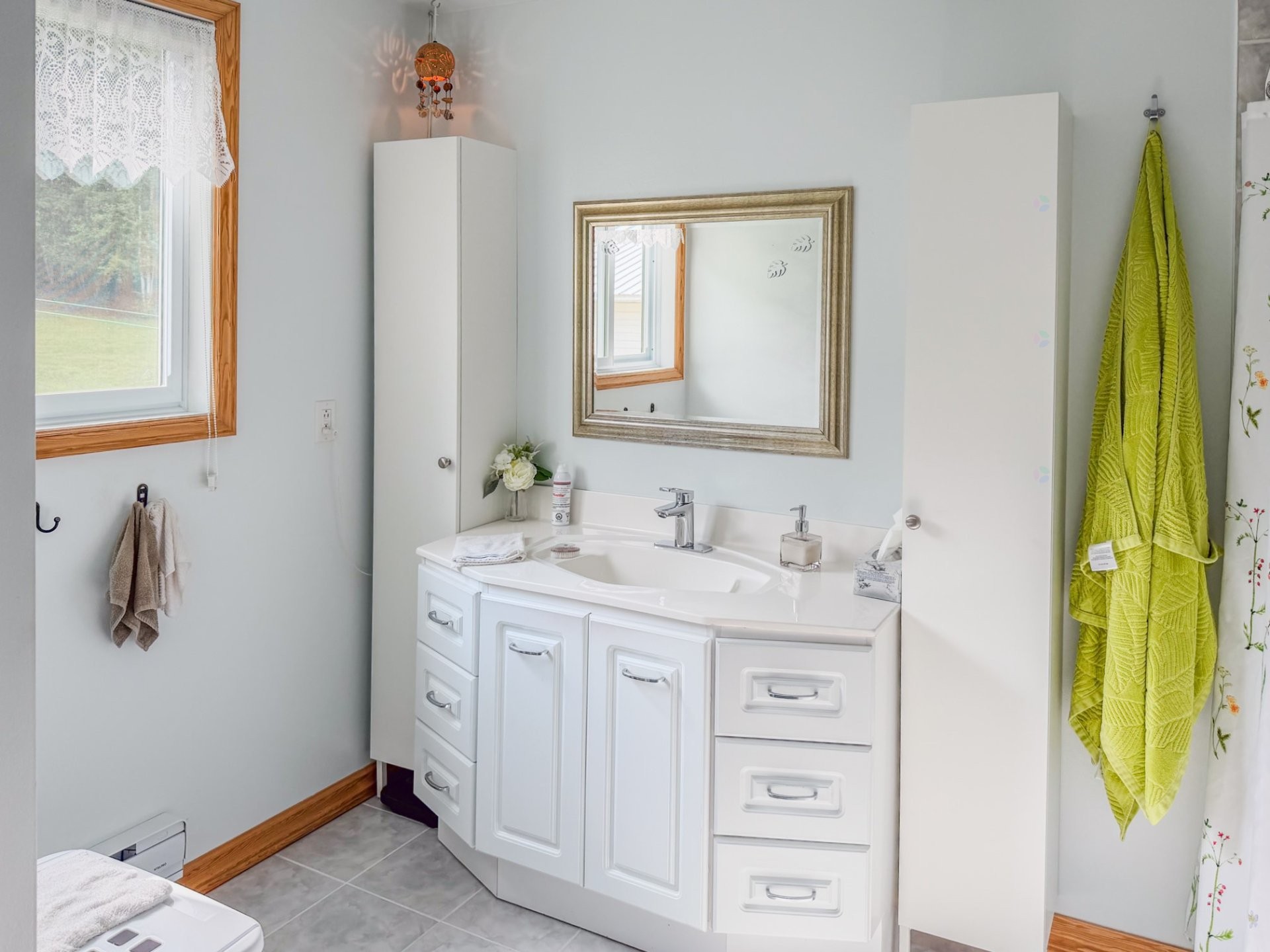 Bathroom - 382 Ch. Du Lac-Long, Blue Sea, QC - Indoor Photo Showing Bathroom