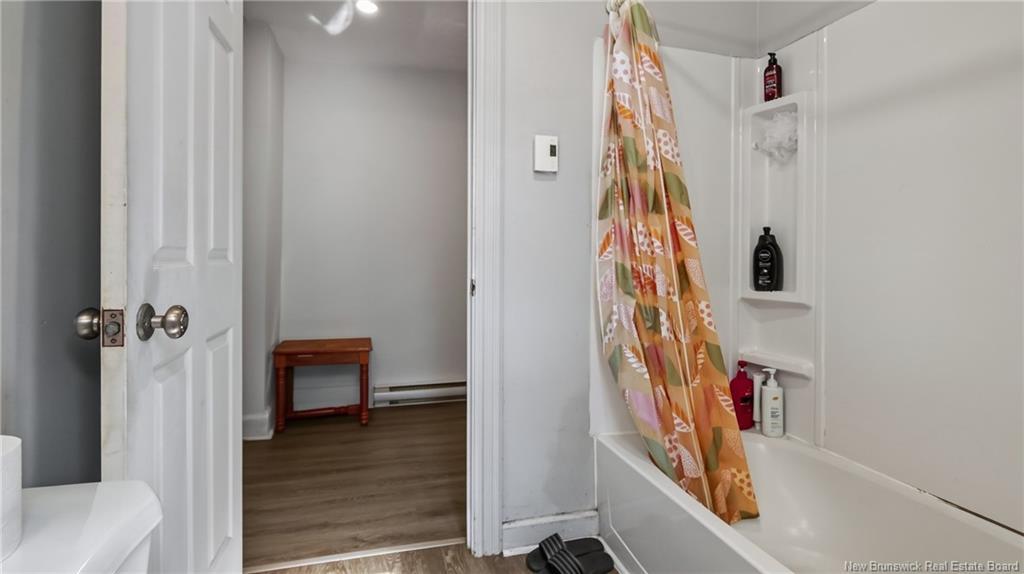 42 Railway, Moncton, NB - Indoor
