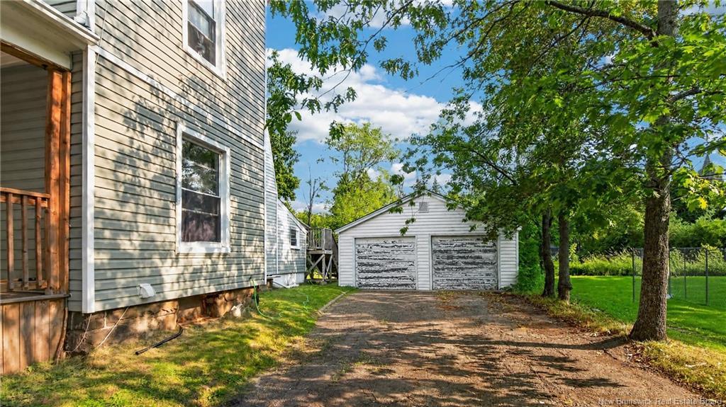 42 Railway, Moncton, NB - Outdoor