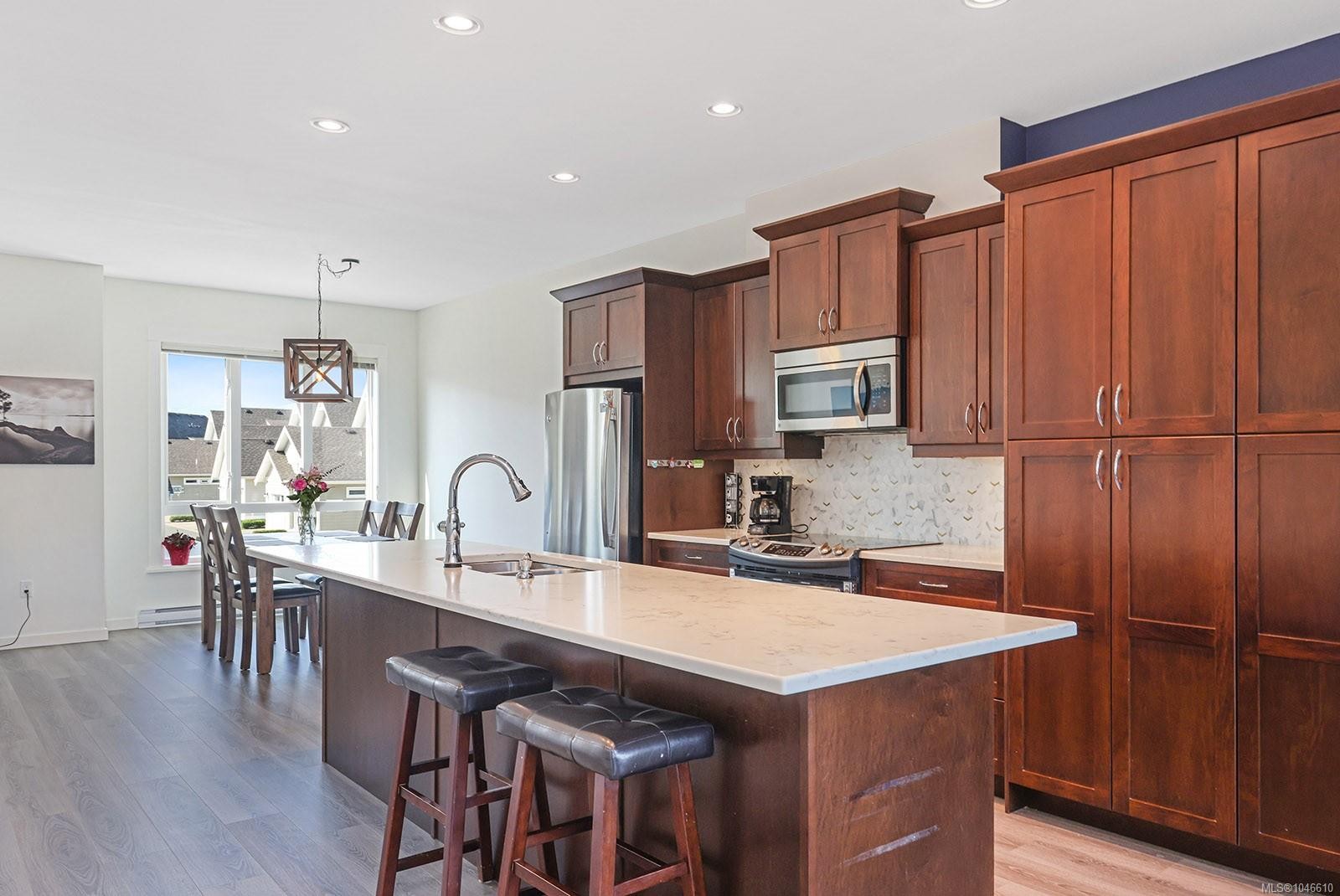 #38-700 Lancaster Way, Comox, BC
