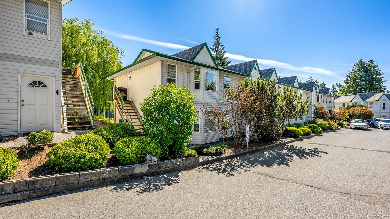 #18-1535 Dingwall Rd, Courtenay, BC - Outdoor