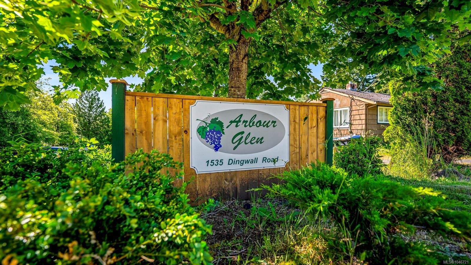 #18-1535 Dingwall Rd, Courtenay, BC - Outdoor
