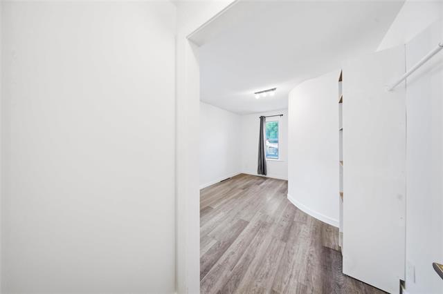 604 Union Ave, Winnipeg, MB - Indoor Photo Showing Other Room