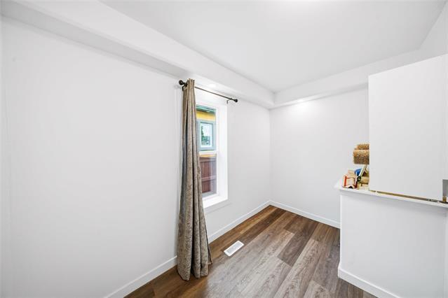 604 Union Ave, Winnipeg, MB - Indoor Photo Showing Other Room