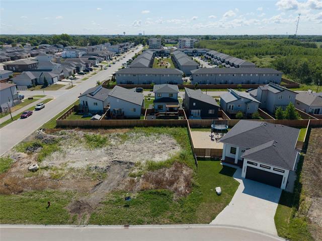 1012 Vaughan Ave, Selkirk, MB