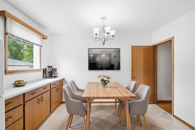 1111 Rothesay St, Winnipeg, MB - Indoor Photo Showing Dining Room